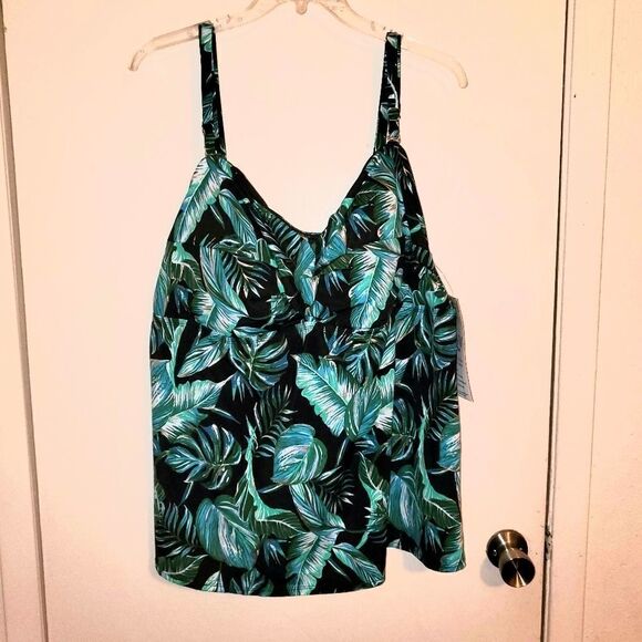 Avenue Swim Top Size 32W - Picture 1 of 5